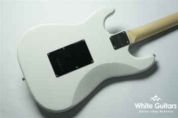 AFFINITY SERIES STRATOCASTER - Olynpic White